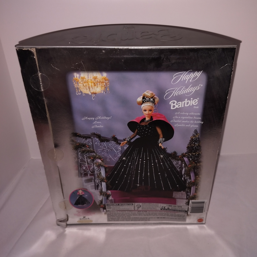 Barbie in Black Gown with Pink Shawl - Picture 2 of 4